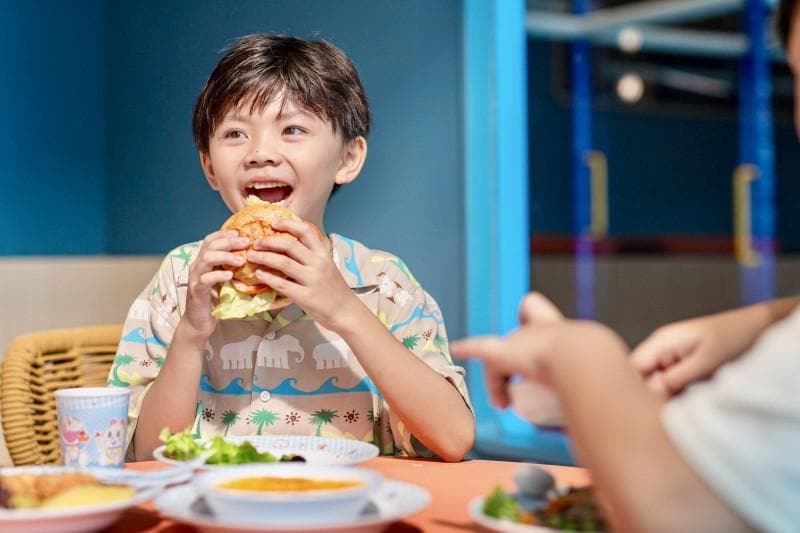 Kids Eat Free Program