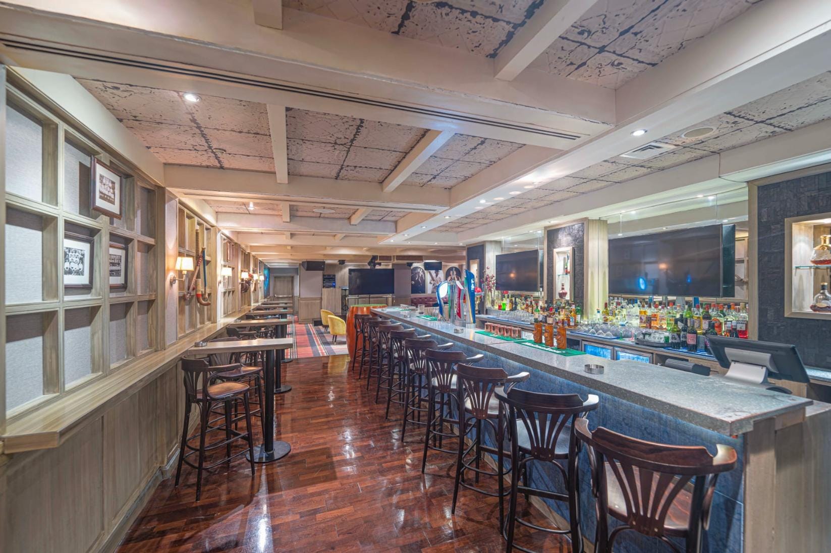 Carpenter’s Sports Bar