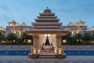 Private Gazebo Dining