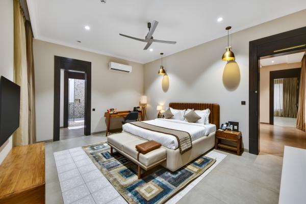 Suite with Butler Service