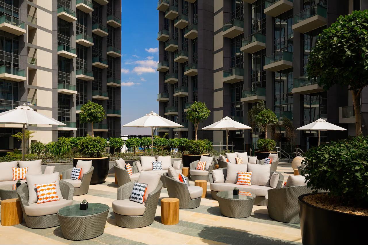 All-day Terrace Dining