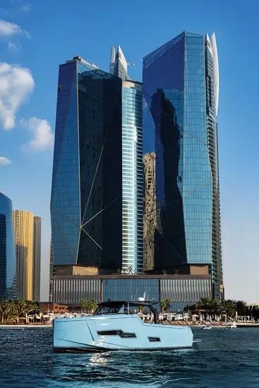 Exclusive Yacht Cruise