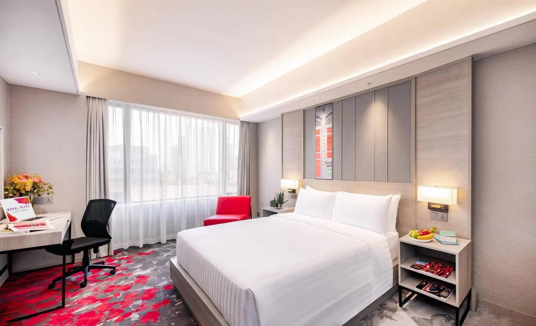 Stays with Lounge Access