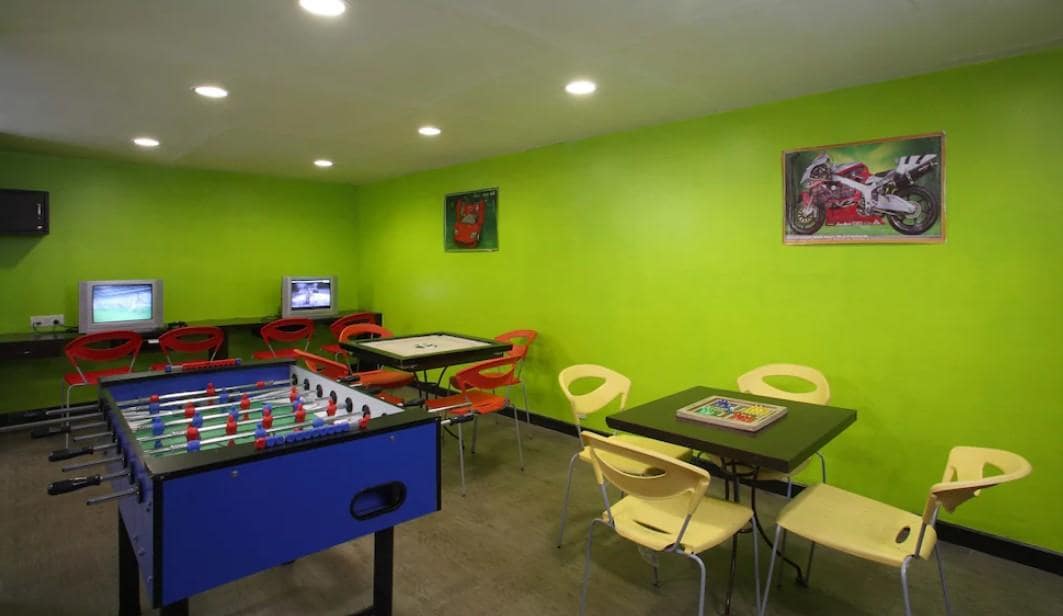 Activity & Board Games