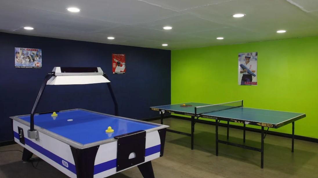 Indoor Games Lounge