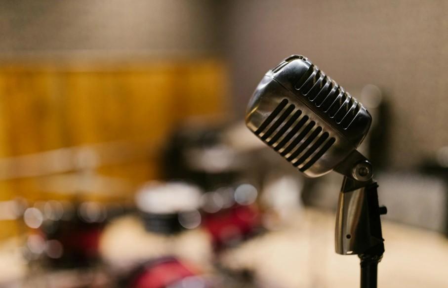 Live Singing Evenings