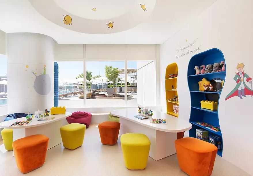 Space-themed Kids Club