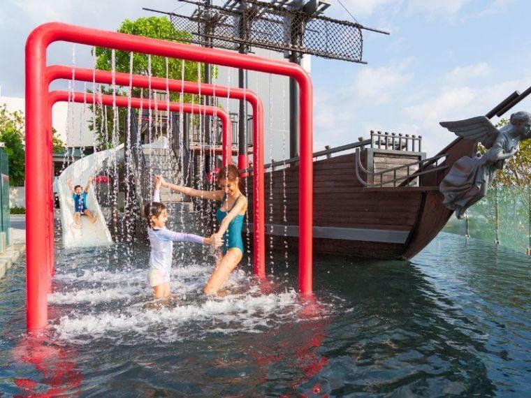 Themed Rooftop Water Park