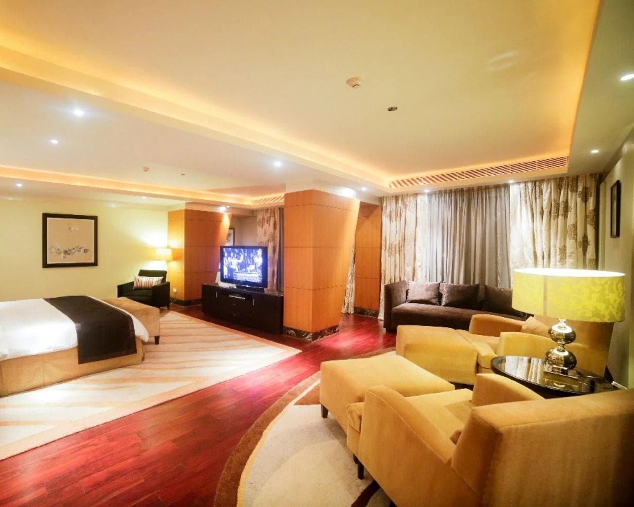 Suite with Butler Service