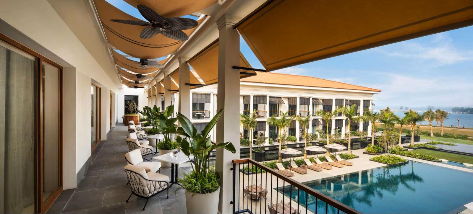 High-Tea at Lakeview Lounge