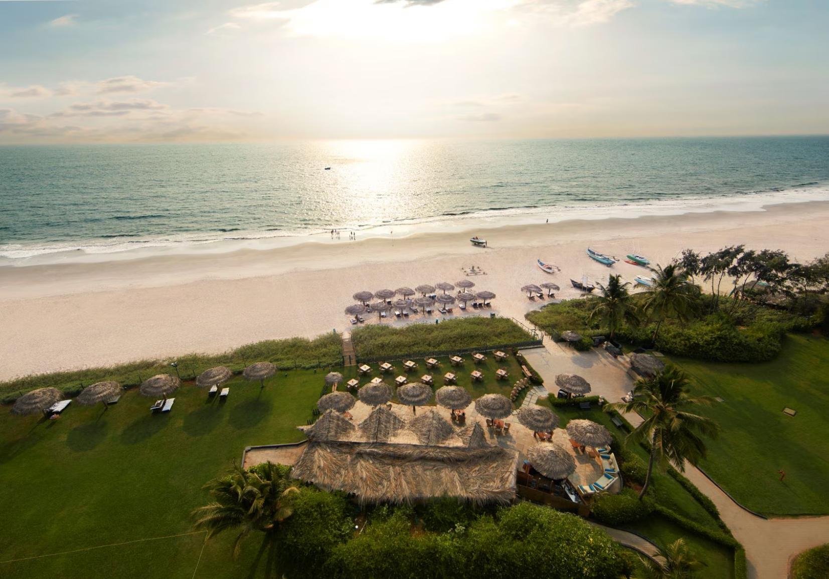 Beachfront Luxury Stay