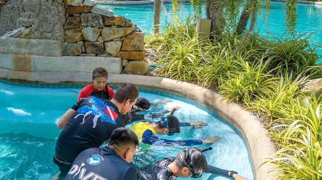 Diving at Nakalay Reef