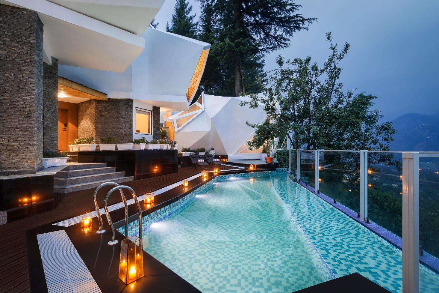 Temperature-controlled Pool