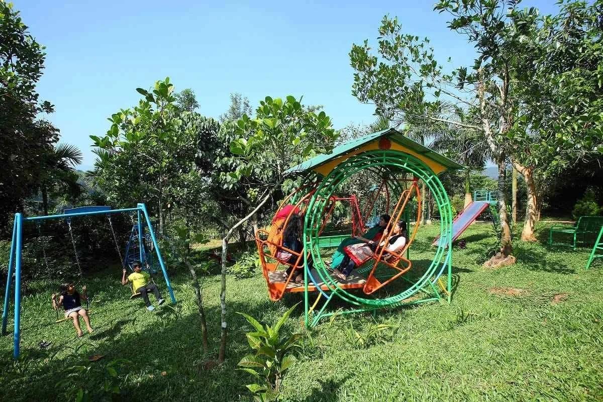 Kids’ Play Area