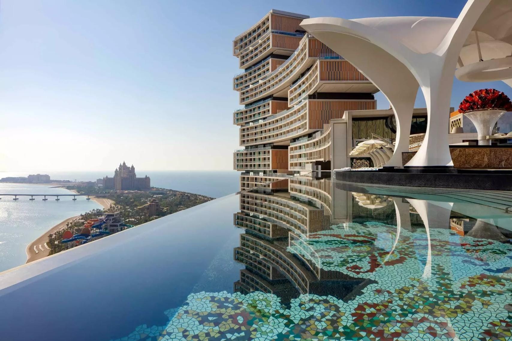 Rooftop Infinity Pool at Cloud 22