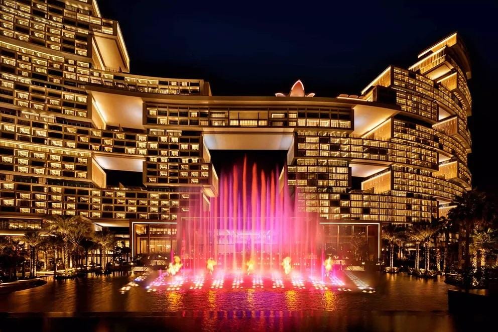 Skyblaze Fountain Show