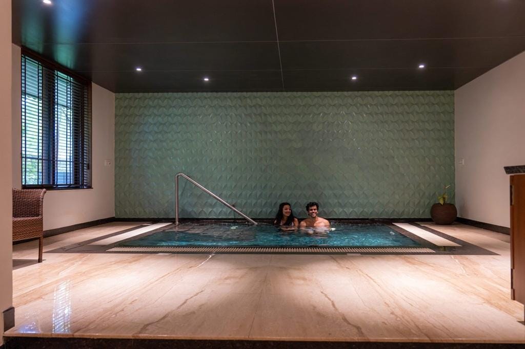 Cold Plunge Pool Therapy