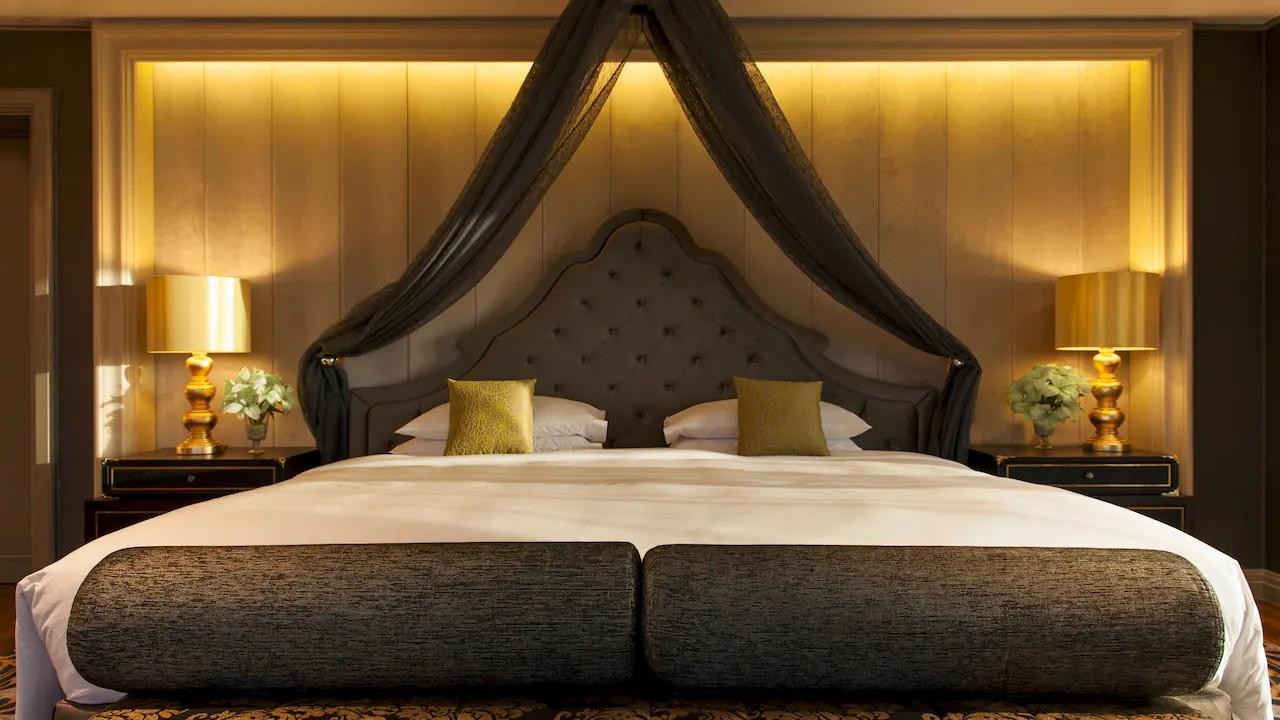 Stays with Club Access