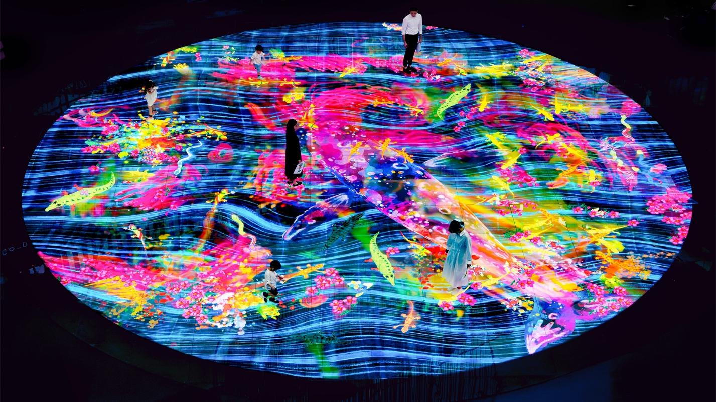 Digital Light Canvas by teamLab