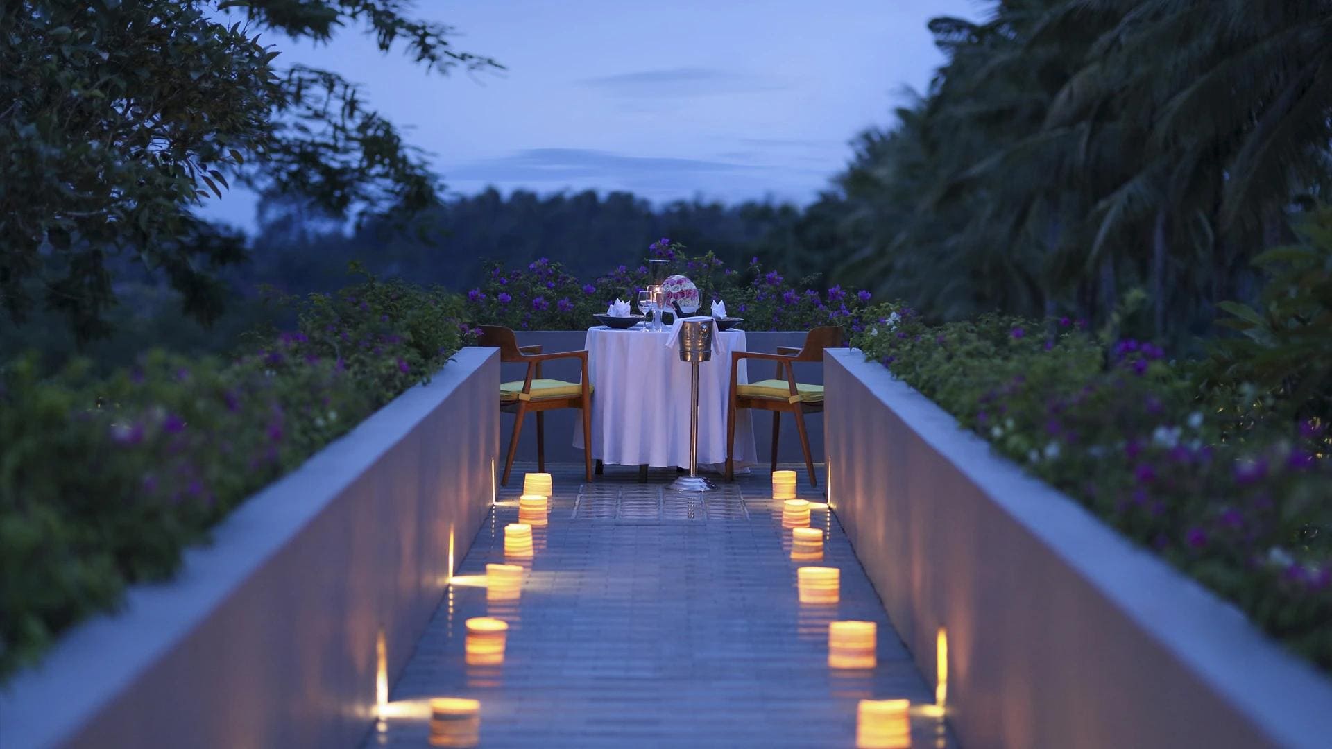 Candlelight Dining Experience