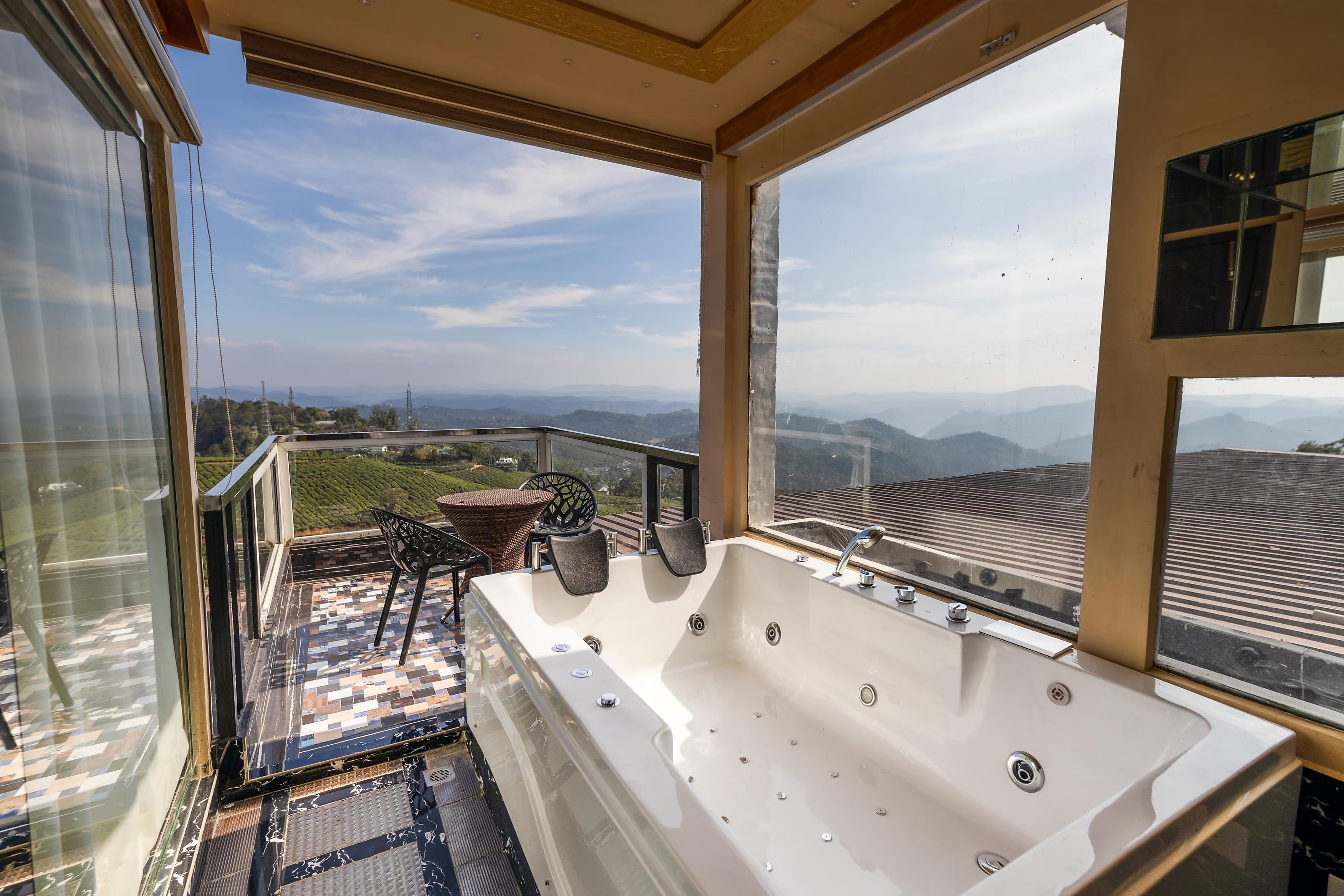 Suite with Jacuzzi