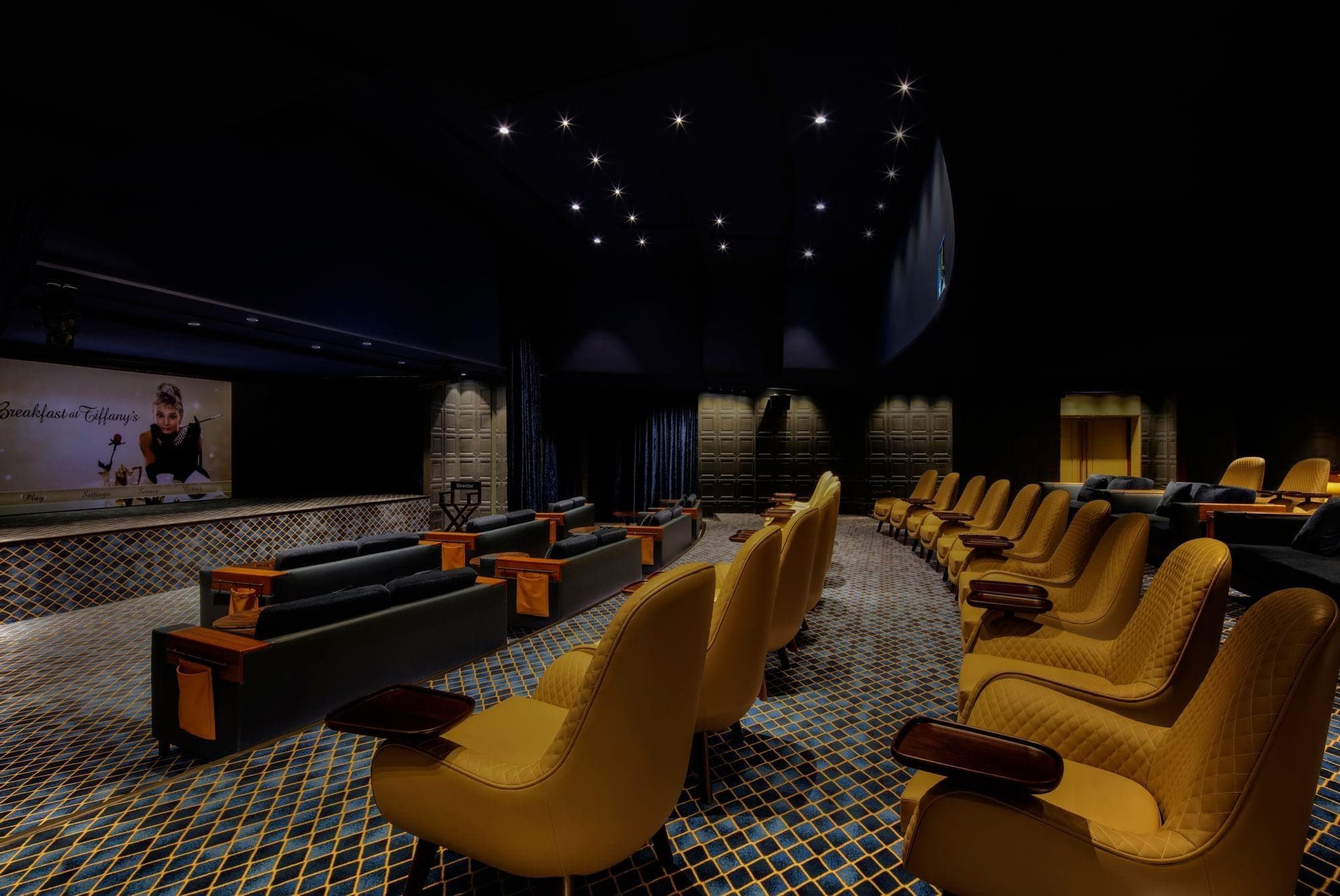 Private Cinema