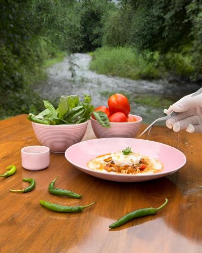 Jungle Walk & Breakfast