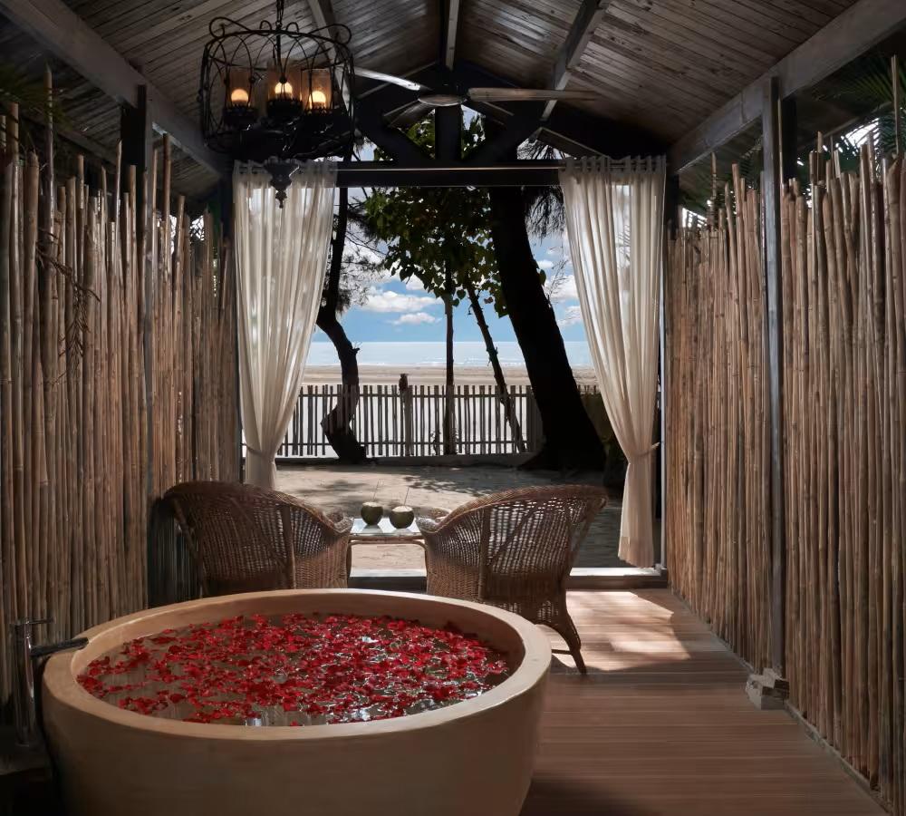 Rooms with Beach Access