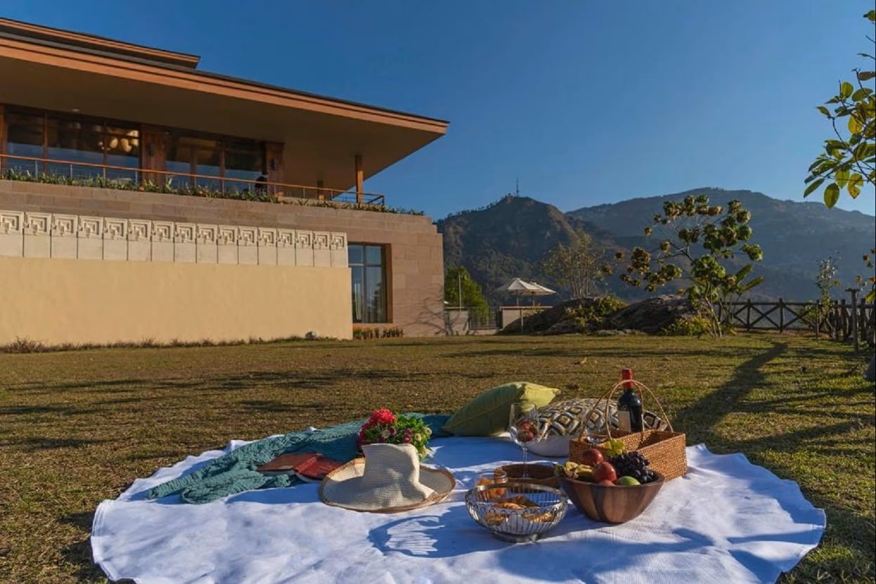 The Estate Picnic