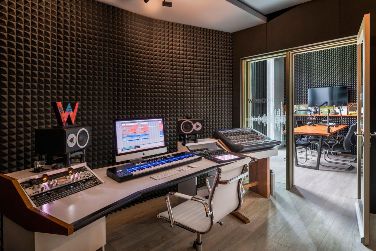 W Sound Suite Studio
