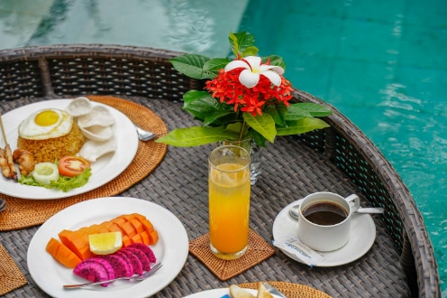 Hilton Maldives Amingiri Resort & Spa - Tap to explore photos