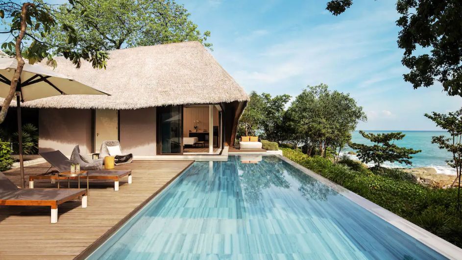 Private Pool Stays