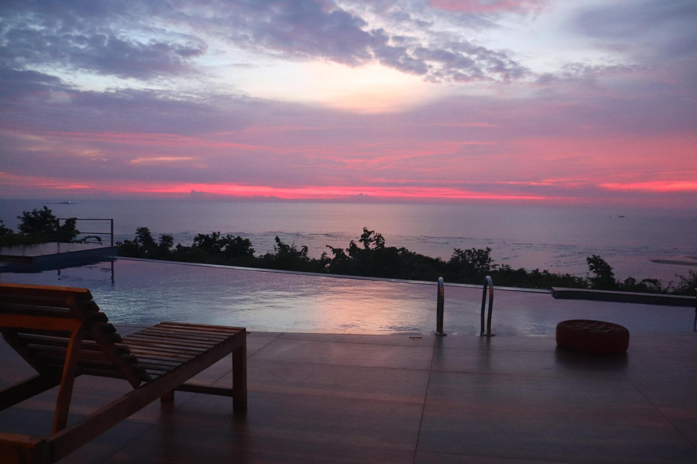 Sea Horizon Resort - Tap to explore photos