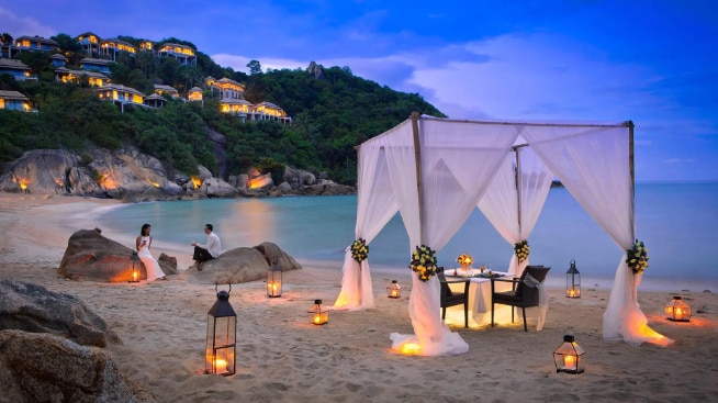 Banyan Tree Samui - Tap to explore photos