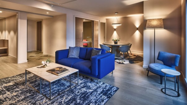 Hyatt Regency Amsterdam - Tap to explore photos