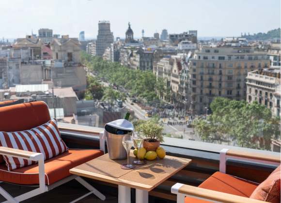 Majestic Hotel & Spa Barcelona - Tap to explore photos