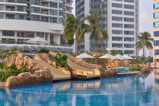Renaissance Kuala Lumpur Hotel - Tap to explore photos
