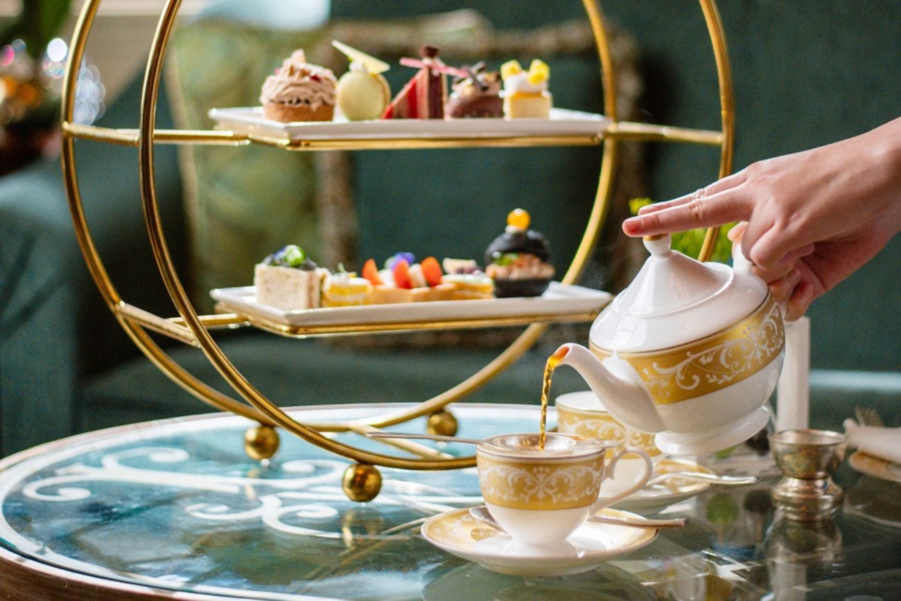The Ritz-Carlton Abu Dhabi, Grand Canal - Tap to explore photos