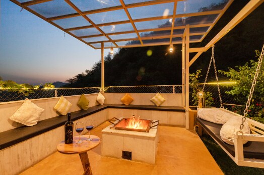 SaffronStays Mystic Homes - Tap to explore photos