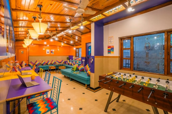 goSTOPS Bengaluru, Gandhi Nagar Majestic - Private Rooms & Dorms - Tap to explore photos