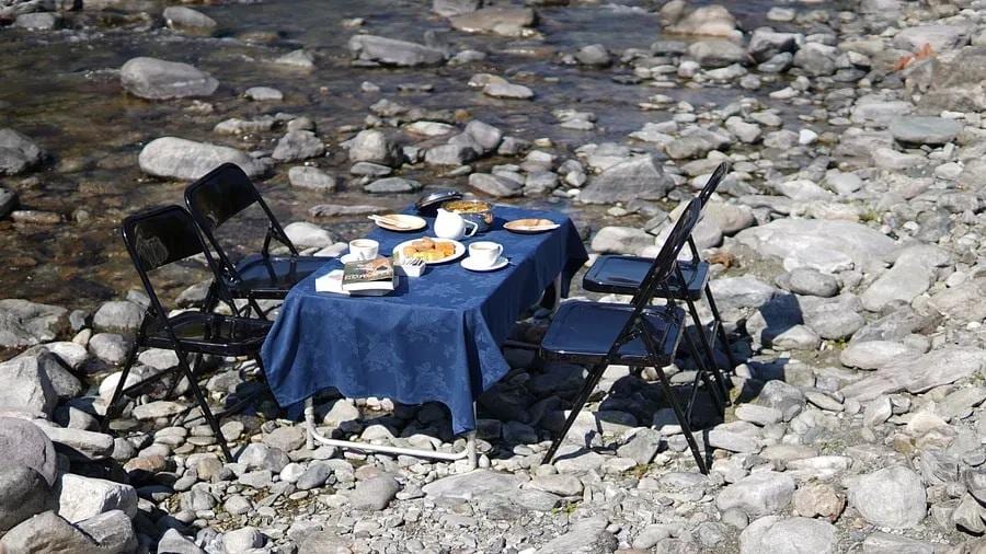 Marchula Drive with High Tea