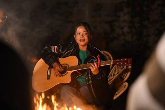 Bonfire with Live Music