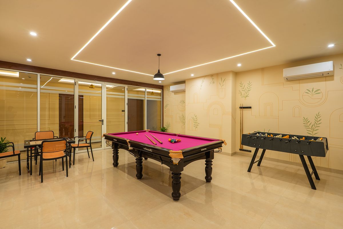 The Hosteller Bam Jaipur, Hawa Mahal - Tap to explore photos