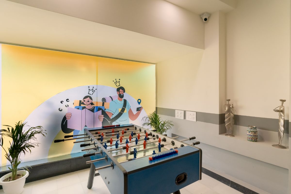 The Hosteller Jaipur, MI Road - Tap to explore photos