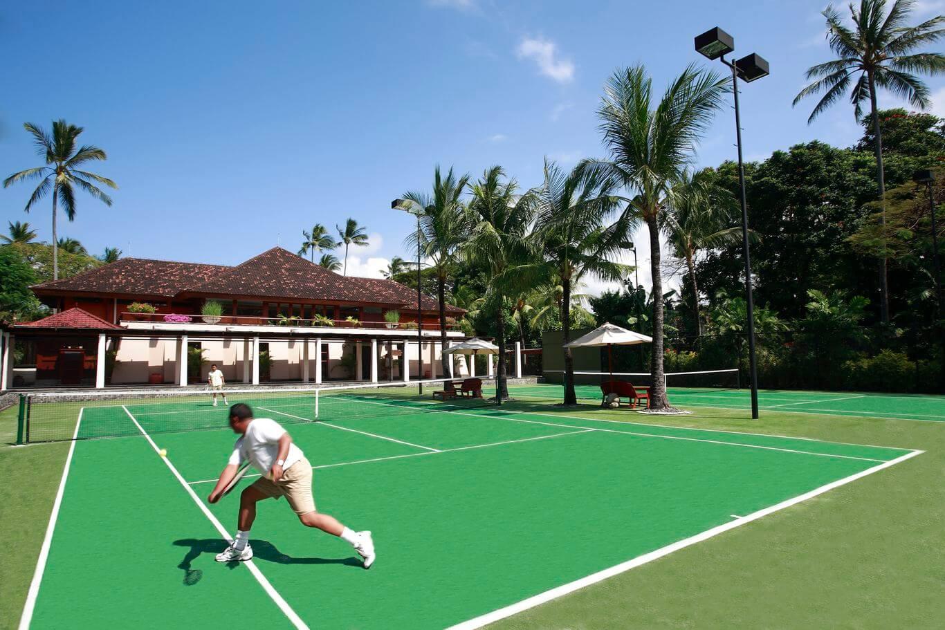 Tennis & Squash Courts