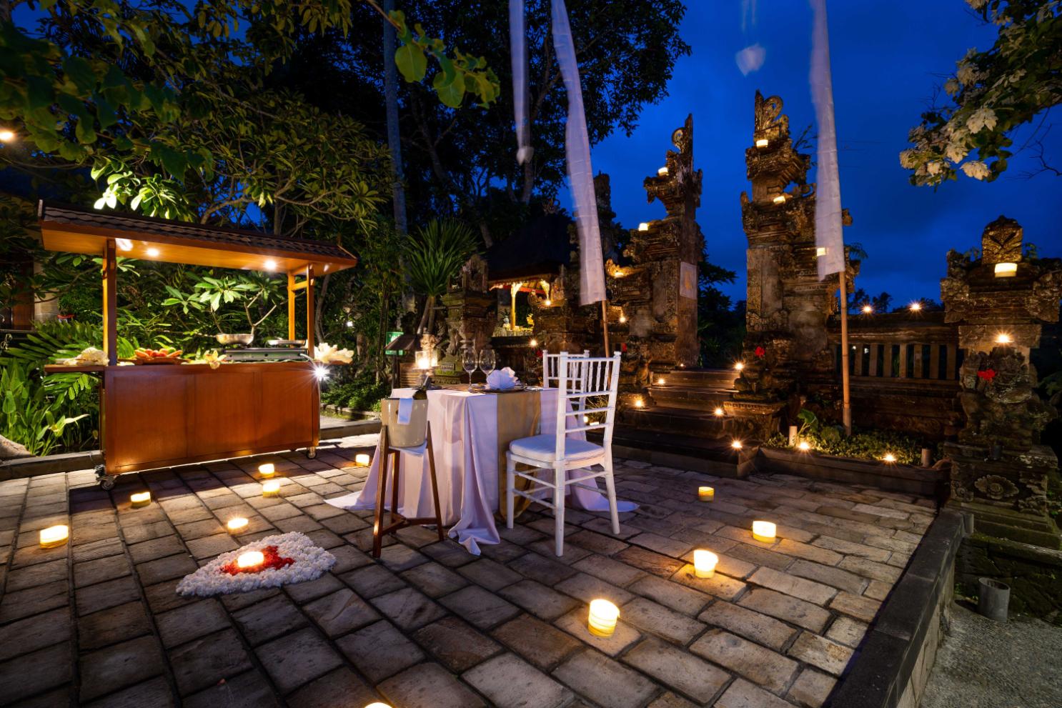 Temple Dinner & Massage