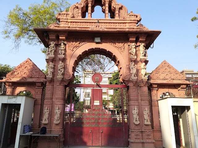 Shree_Swaminarayan_Mandir_Ahmedabad_3