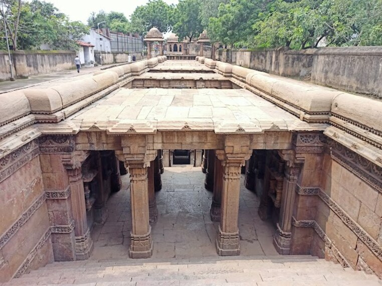 Dai_Halima_Vav_Ahmedabad_3
