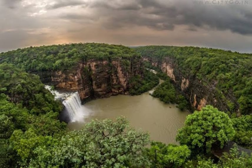 Devdari_Waterfall_Varanasi_2