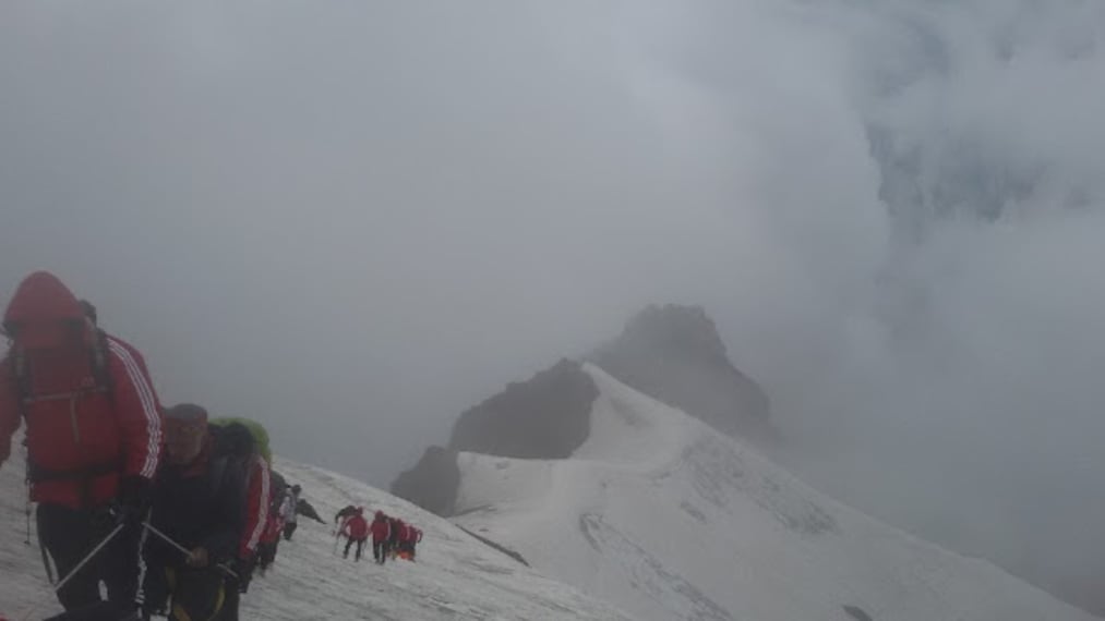 Friendship_Peak_Trek_1